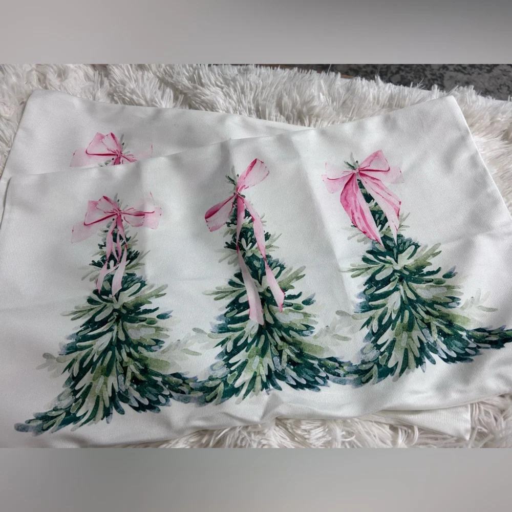 Holiday Pillow Cover Set‎ of 2 with Pink Bow Christmas Trees - Unknown Brand